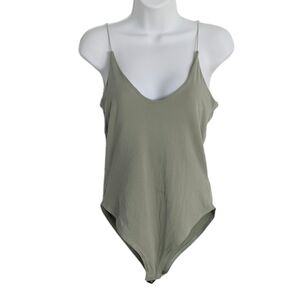 Gaze olive sage green bodysuit Small T2